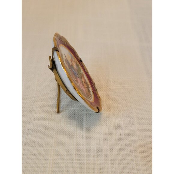 Vntg Limoges France Miniature Plate Porcelain W/ Gold Trim & Stand Courting 1.5" - Picture 5 of 8